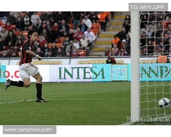 菲利波·因扎吉：从球场传奇到执教新篇章的辉煌历程